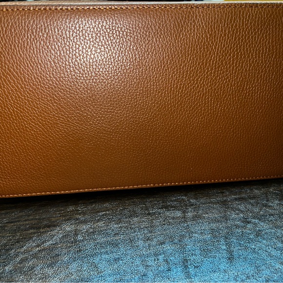 NWT Valentino by Mario Valentino bag Soho Medallion Authentic Beautiful bag - Picture 12 of 13